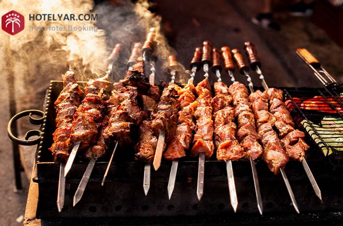 15 غذای سنتی مشهد | با غذاهای محلی معروف مشهدی آشنا شوید!