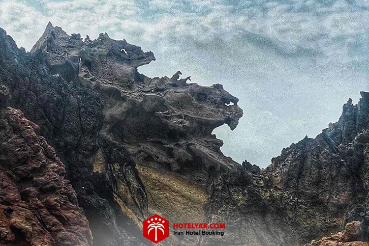 جزیره مجسمه ها
